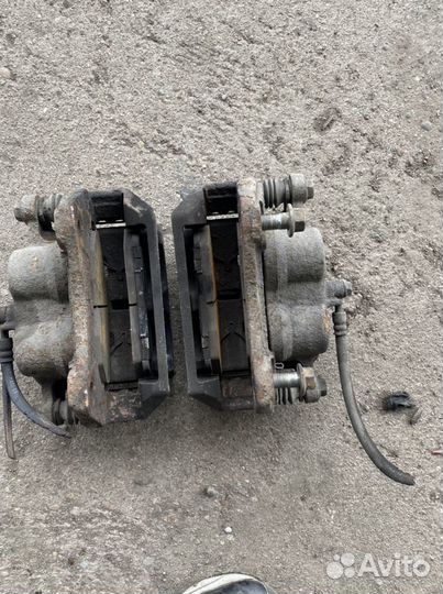 Honda pilot передние супорта 2008 - 2015