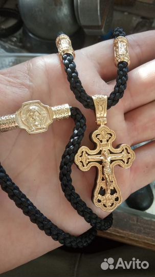 Золото, серебро, дерево