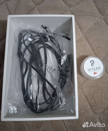 Микронаушник