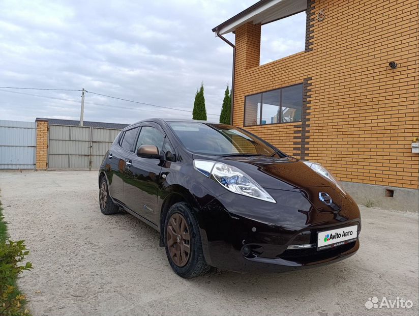 Nissan Leaf AT, 2014, 121 908 км