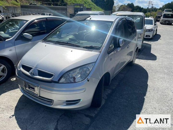 Стойка подвески задний правый mitsubishi colt