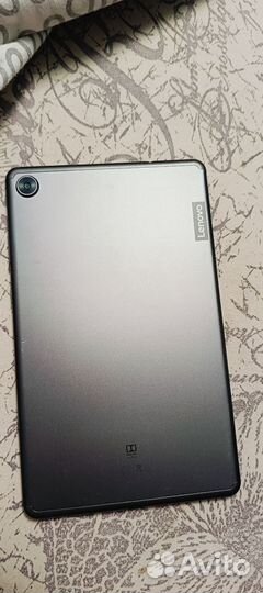 Планшет Lenovo tab m8