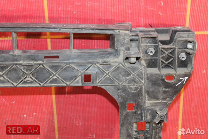 Панель перед телевизор Skoda Superb 3 (15-20)