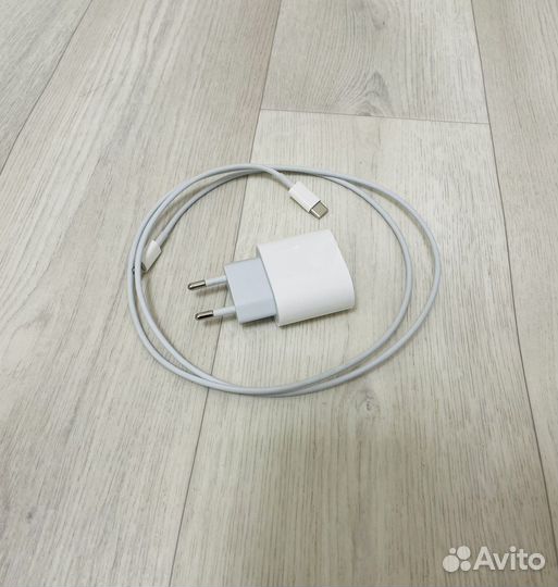 Быстрая зарядка на iPhone 20w оригинал