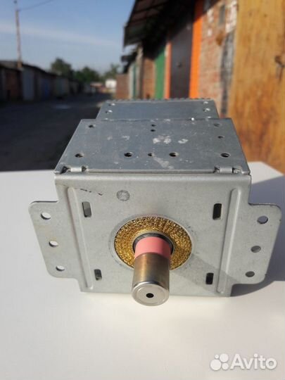 Магнетрон для микроволновки