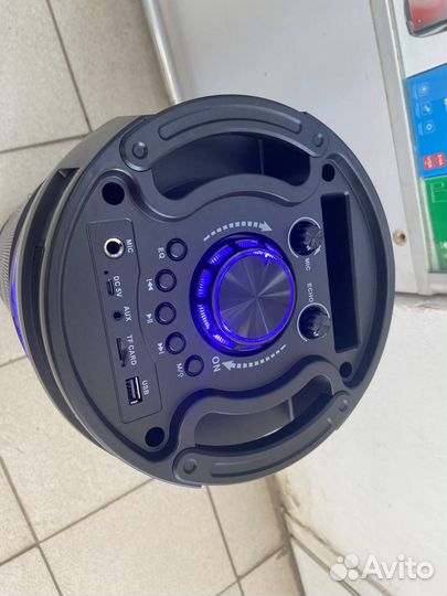Блютуз колонка большая с микрофоном