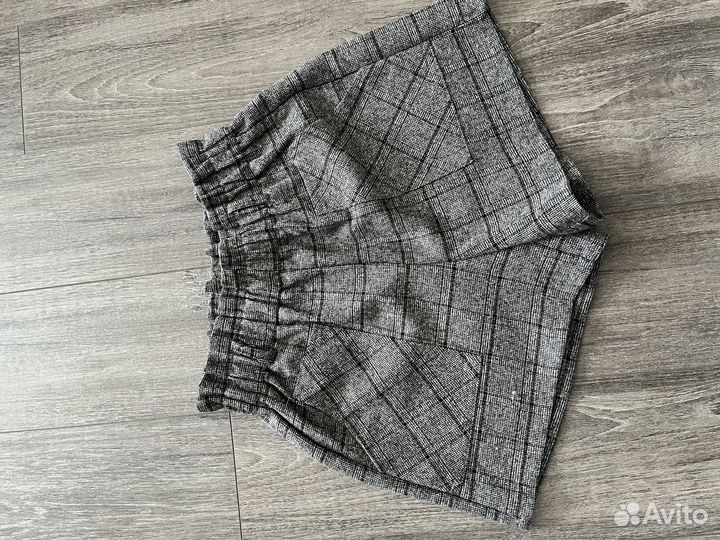 Шорты женские