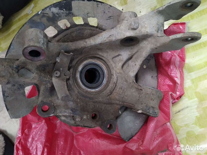 Ступица задняя правая VW Touareg GP (7LA,7L6,7L7)