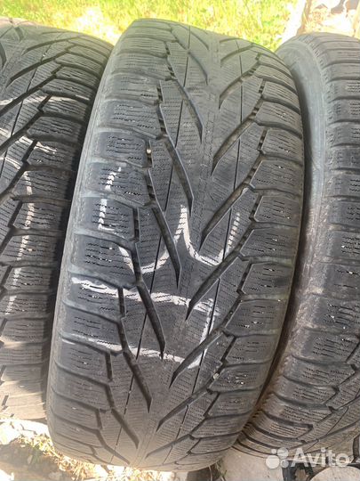 Nokian Tyres Hakkapeliitta R2 SUV 255/55 R20 110R
