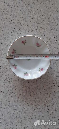 Посуда. Блюдца