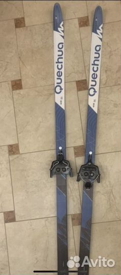 Беговые лыжи для первокласника 140 см