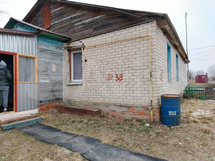 Дом 32 м² на участке 30 сот.