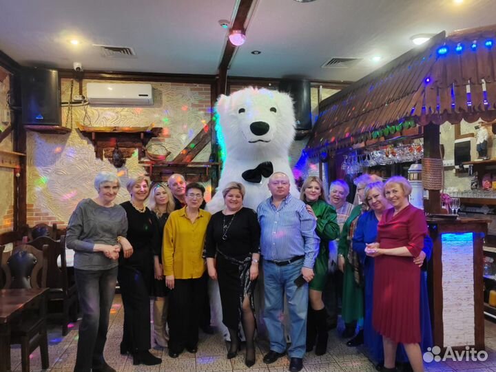 Белый мишка поздравление, медведь на праздник