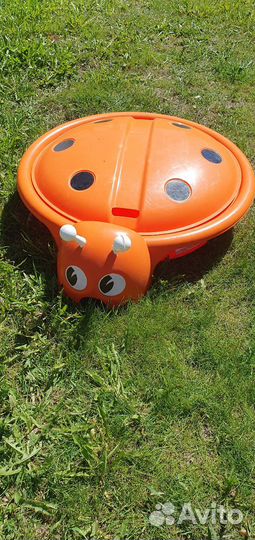 Детская песочница с крышкой пластиковая