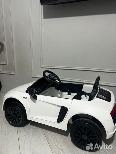 Детский электромобиль бу