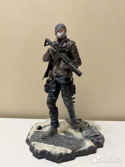 Фигурка Tom Clancy’s: The Division SHD Agent