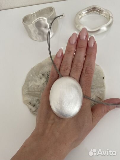 Колье камнем Poison drop