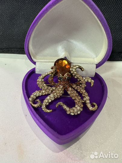 Брошка-осьминожка