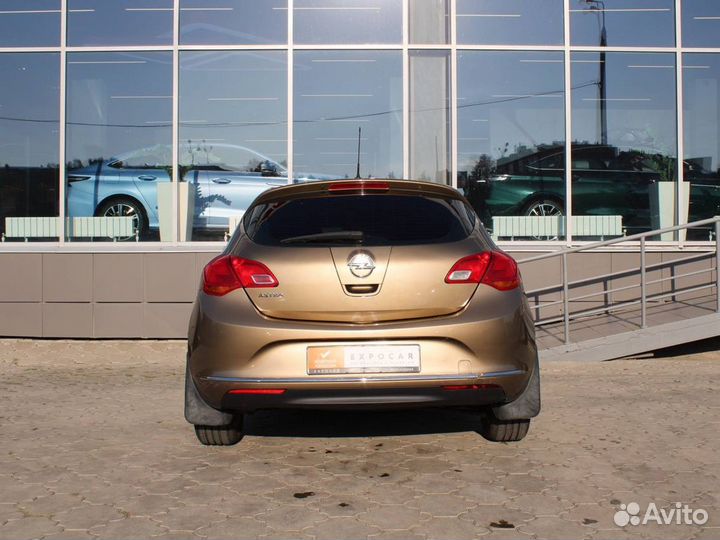 Opel Astra 1.6 AT, 2013, 135 490 км