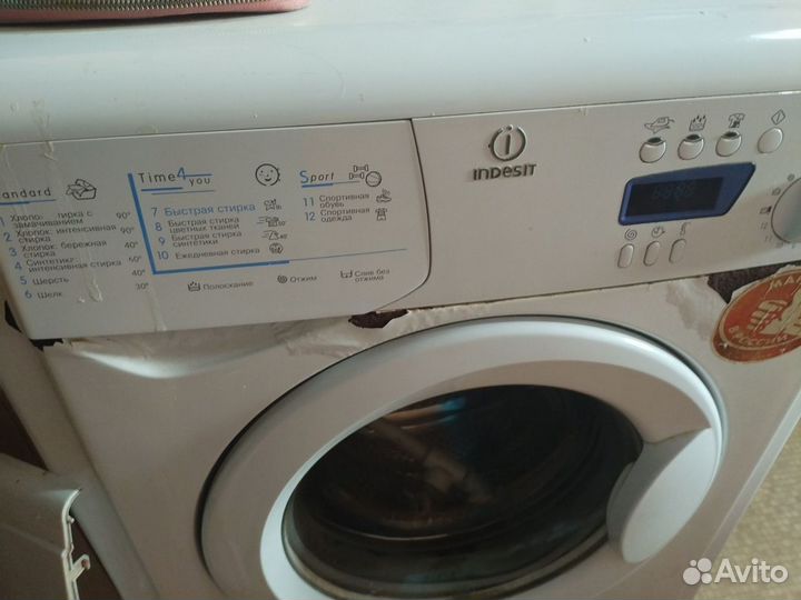 Стиральная машина indesit