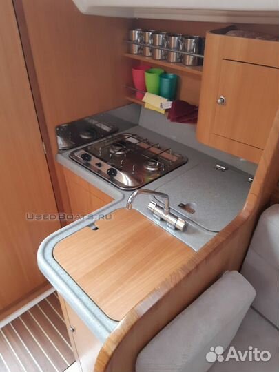 Аренда, прогулки, походы на парусной яхте