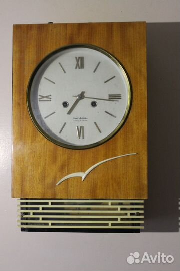 Часы Янтарь очз