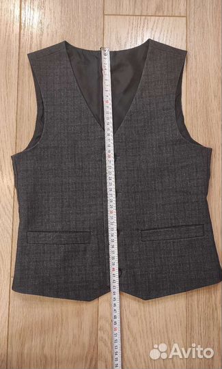 Жилет для мальчика школьный