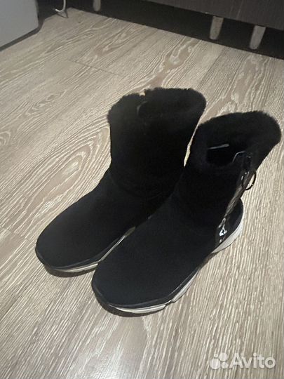 Ботинки зимние натур замша/шерсть 36