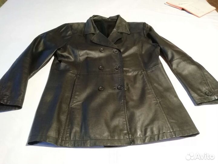 Кожаная куртка женская 50 размер