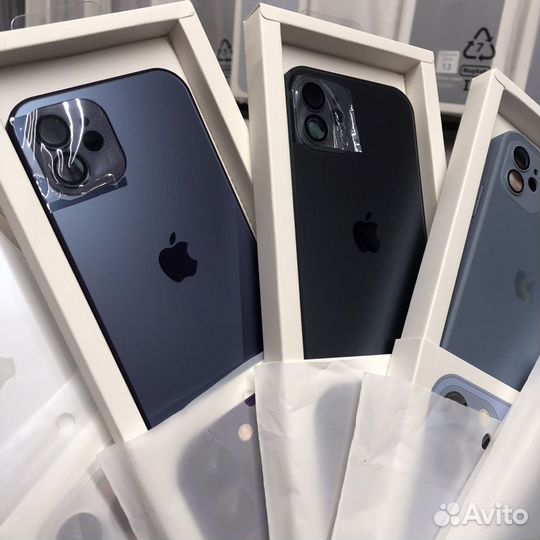 Чехлы на iPhone 12 стеклянные матовые MagSafe