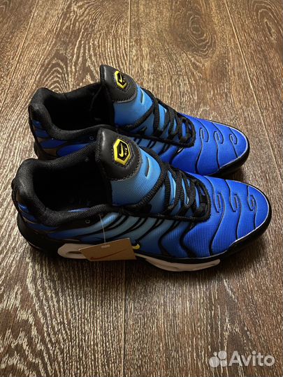 Кроссовки женские nike air max plus tn 39