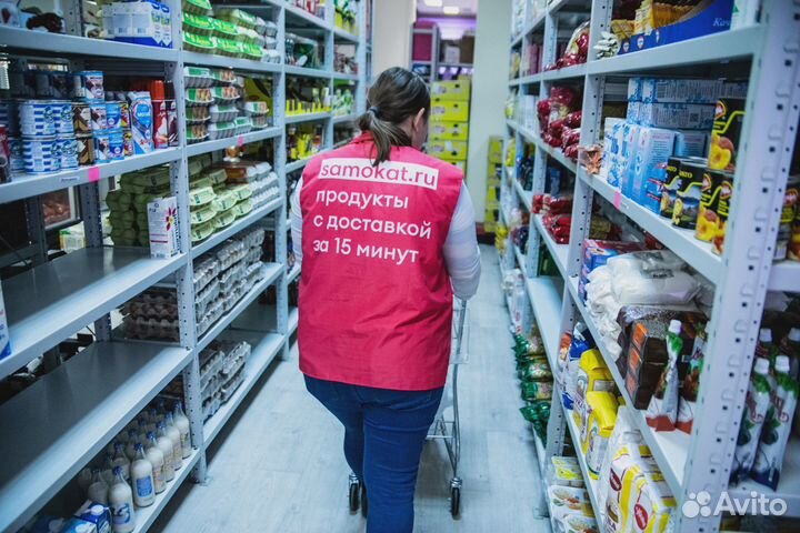 Работа в ночь.Кормим. Берем всех. Комплектовщик