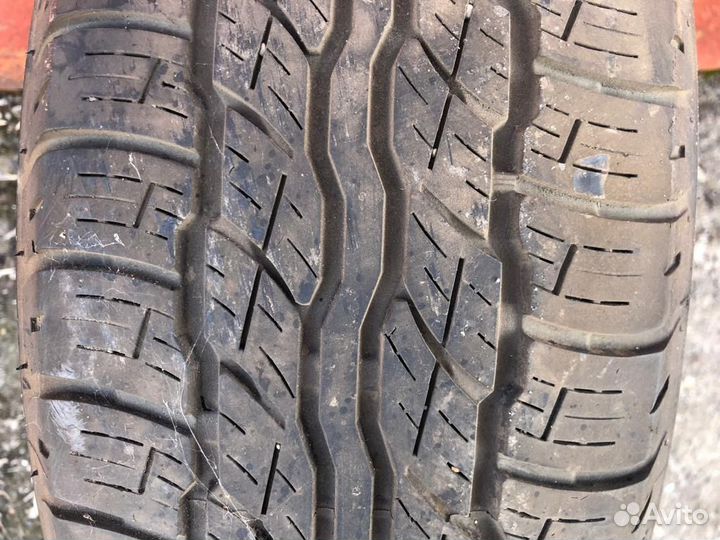 Bridgestone Dueler H/T 687 225/65 R17 101H