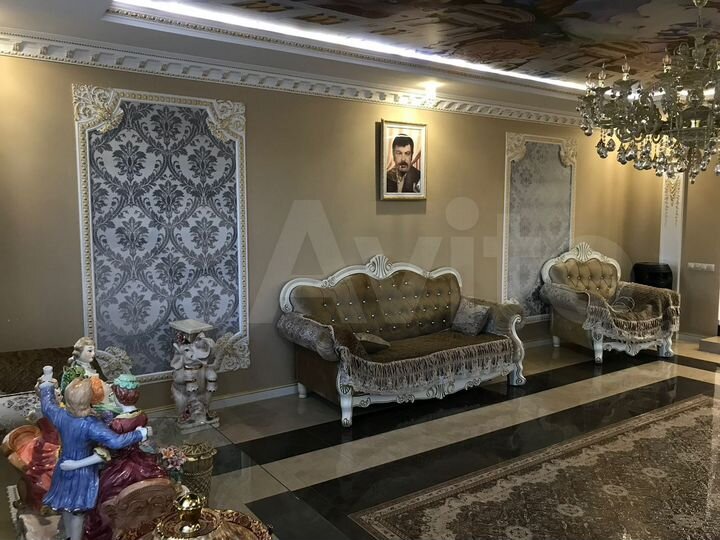 Дом 280 м² на участке 7 сот.