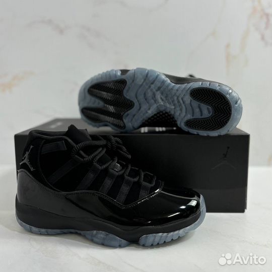 Кроссовки Nike Air Jordan 11