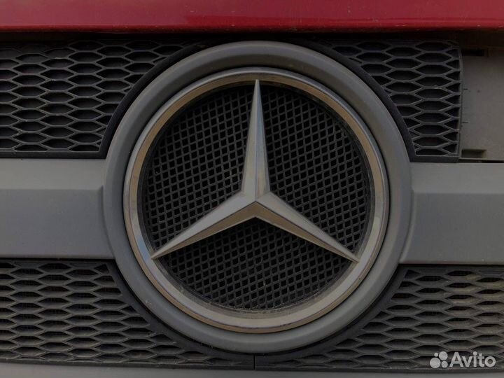 Mercedes-Benz Axor 1840 LS с полуприцепом, 2012