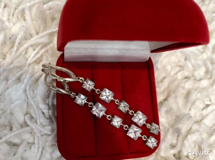 Длинные серьги