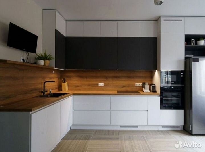 Кухня угловая с подсветкой