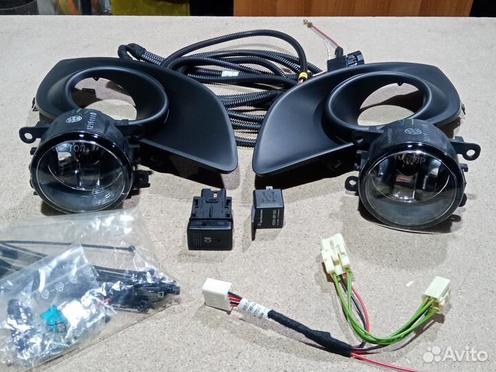 Противотуманные фары (комплект ) suzuki swift