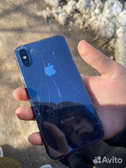 iPhone X, 64 ГБ