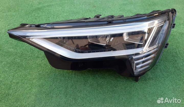 Фара full led Audi E-tron