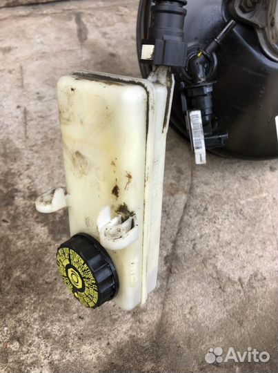 Вакуумный фильтр Citroen C4