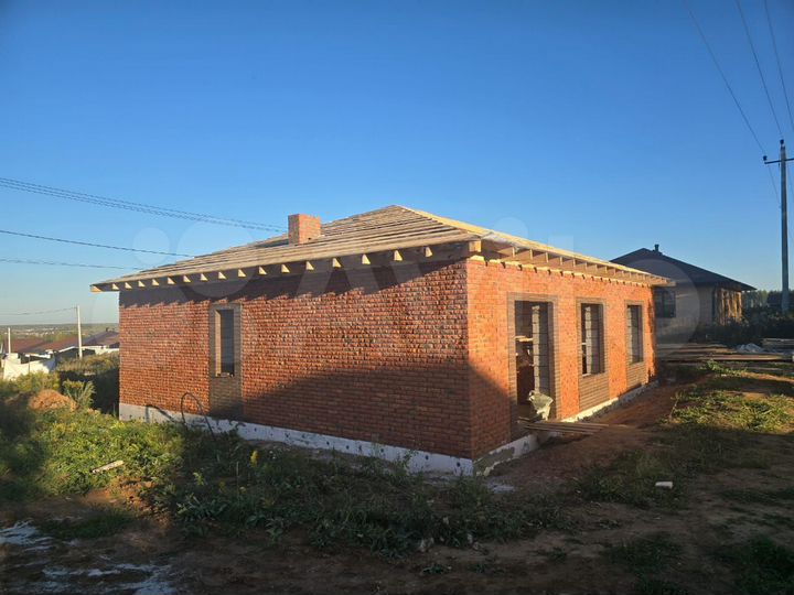 Дом 102 м² на участке 10 сот.