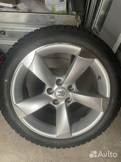 Pirelli P Zero Nero All Season 2.25/45 R17