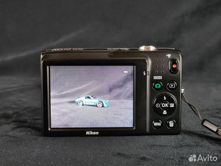 Nikon coolpix S2700 Violet