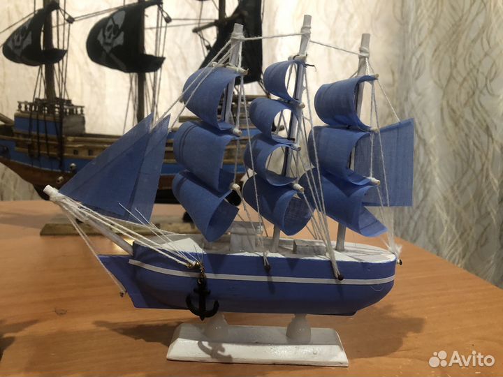 Деревянные корабли (сувениры)