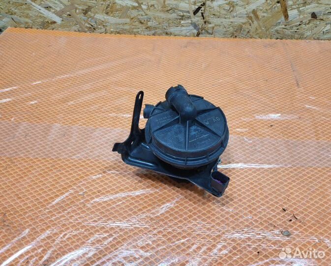 Насос воздушный Audi A6 C7 4G cgwb 2012