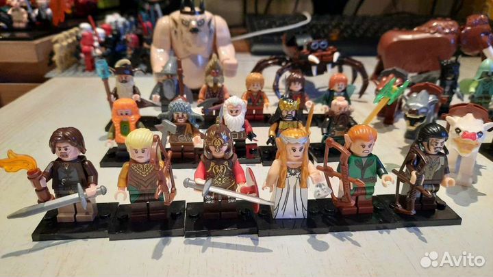Минифигурки, властелин колец, человек паук, бэтмен