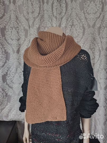 Шарф вязанный длинный ручной работы