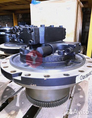 Мотор хода Doosan S420LC-5